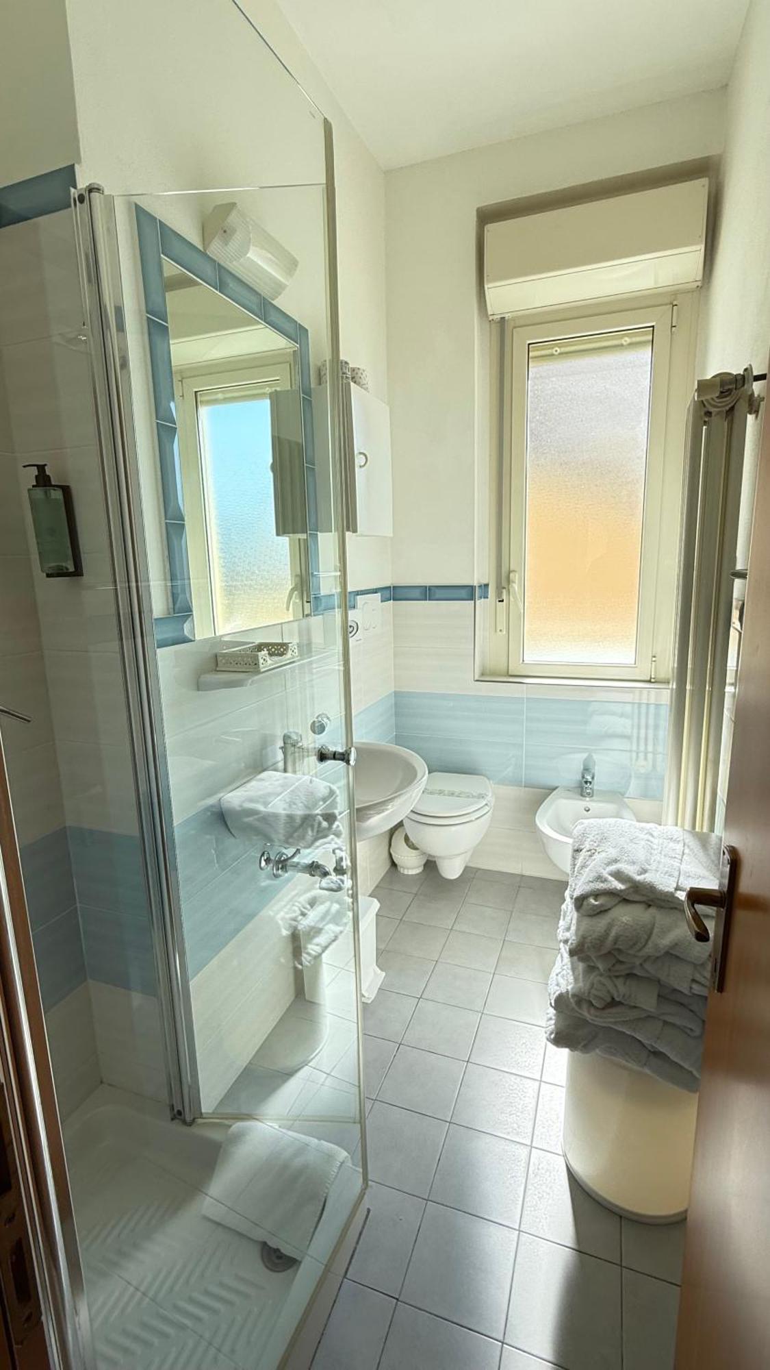 Hotel Ariella ミラノ・マリッティマ エクステリア 写真